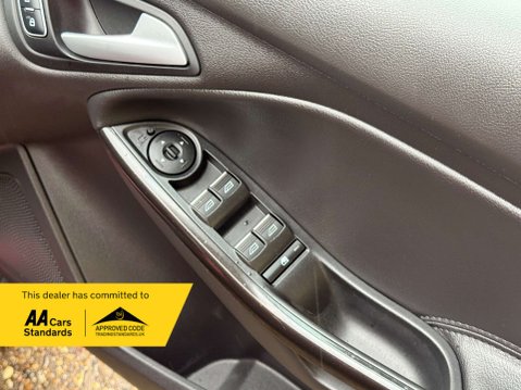 Ford Focus 1.0 Focus Titanium X 5dr 31