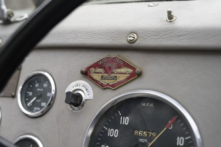 Aston Martin DB1 EX 1949 LEMANS ENTRANT 16