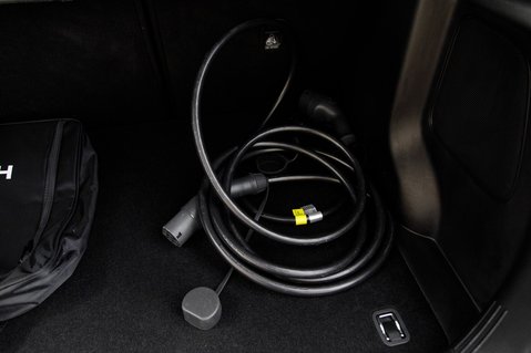 Hyundai KONA PREMIUM 43