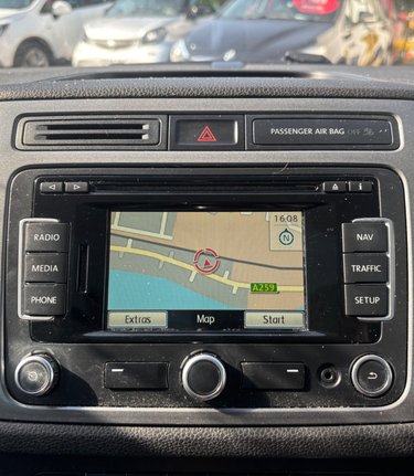 Volkswagen Tiguan  2.0 TDI BLUEMOTION TECH MATCH 4MOTION..LEATHER AND SUNROOF  3
