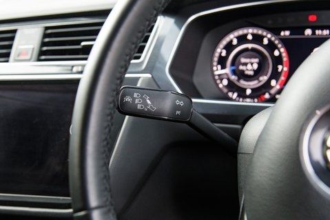 Volkswagen Tiguan Allspace SEL TSI DSG 16