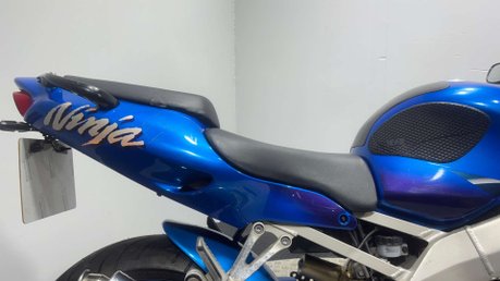 Kawasaki ZX ZX9R C1 1999 RUNNING PROJECT BIKE SPARES OR REPAIR 900CC 27