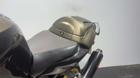 Aprilia SL1000 Falco 2004 ONLY 22K RUNS AND RIDES GREAT NEW MOT 1000CC V TWIN TOURER BIKE 19