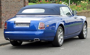 Rolls-Royce Phantom Drophead Coupe 11