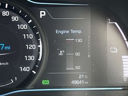 Hyundai IONIQ 1.6 IONIQ Premium SE FHEV Semi-Auto 5dr 27