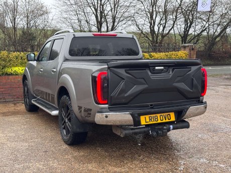 Nissan Navara 2.3 Navara Tekna dCi 4WD 5dr 49