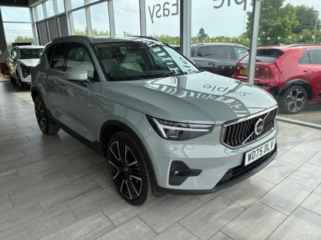 Volvo XC40 2.0 B3 MHEV Ultra Bright DCT Auto Euro 6 (s/s) 5dr