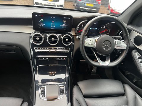 Mercedes-Benz GLC GLC 220 D 4MATIC AMG LINE 48