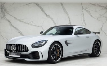 Mercedes-Benz AMG GT R Premium 1