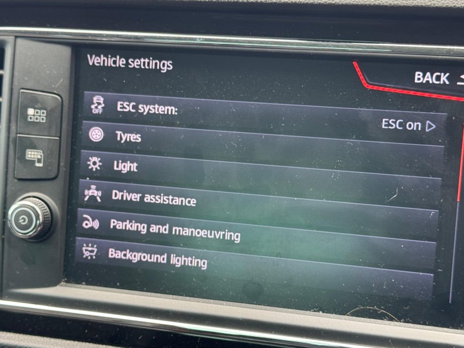 2020 SEAT Leon — image 22