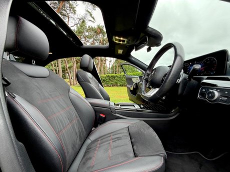 Mercedes-Benz A Class 1.3 A180h MHEV AMG Line (Premium Plus) 7G-DCT Euro 6 (s/s) 4dr 24