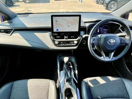Toyota Corolla 1.8 Corolla Design HEV CVT 5dr 2