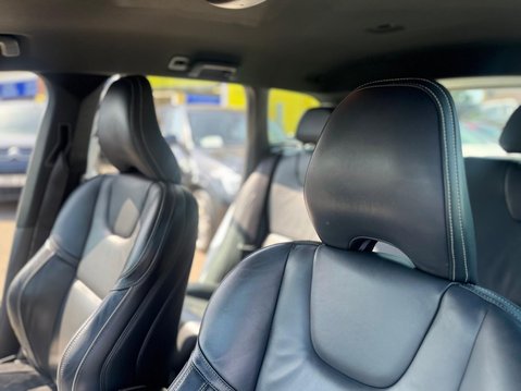 Volvo XC60 2.0 D4 R-Design Lux Nav Auto Euro 6 (s/s) 5dr 22