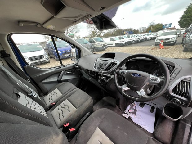 Ford Transit Custom LWB L2H1 290 Limited Air Con Cruise EURO 6 NO VAT 26