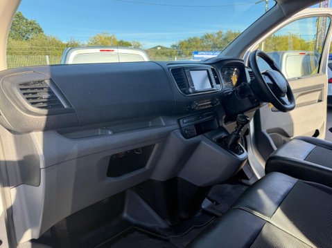 Peugeot Expert 1.6 BlueHDi 1000 Professional Standard Panel Van MWB Euro 6 (s/s) 6dr 18