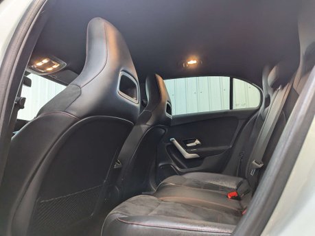 Mercedes-Benz A Class 1.3 A 200 AMG Line Exeutive Auto 5dr 67