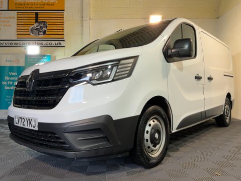 Renault Trucks Uk Trafic 2.0 dCi Blue SL30 Business+ Panel Van 5dr Diesel Manual L1 H1 Euro 6 (s/s) 30