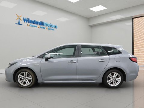 Toyota Corolla 1.8 VVT-h Icon Tech Touring Sports CVT Euro 6 (s/s) 5dr 5