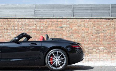 Mercedes-Benz SLS AMG Roadster 26