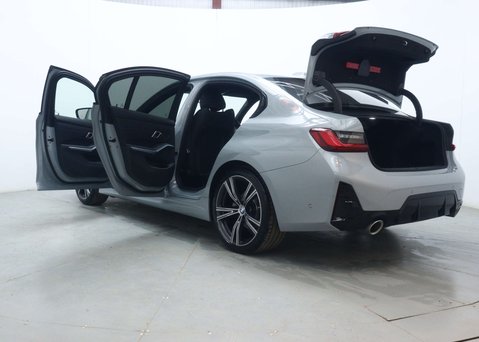 BMW 3 Series 2.0 320i M Sport Saloon 4dr Petrol Auto Euro 6 (s/s) (184 ps) 59