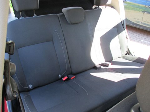 Dacia Sandero 1.0 SCe Ambiance Euro 6 5dr 27