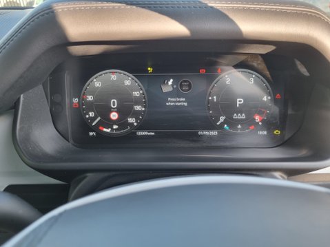 Land Rover Defender X-DYNAMIC HSE MHEV 12