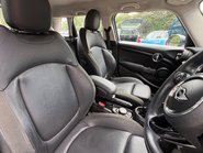 Mini Hatch Cooper 1.5 Petrol Automatic Pepper / Media XL 5 door + SAT NAV + LEATHER 4