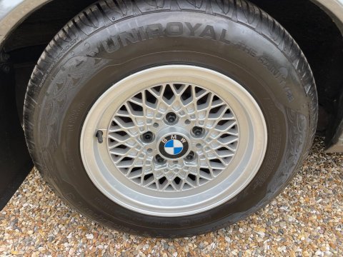 BMW 5 Series E28 518i Saloon 42