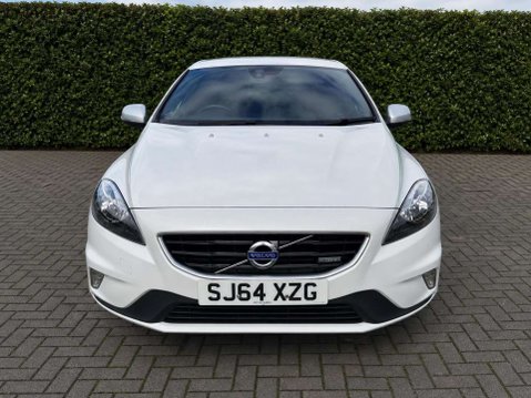 Volvo V40 1.6 T2 R-Design Hatchback 5dr Petrol Manual Euro 5 (s/s) (120 ps) 3