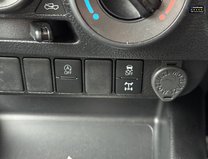 Toyota Hilux Active | 2.4 LT | AC | Sensors | Double Cab | 32