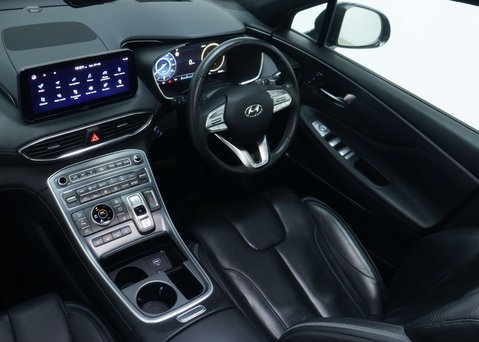 Hyundai SANTA FE 1.6 T-GDi 13.8kWh Ultimate SUV 5dr Petrol Plug-in Hybrid Auto 4WD Euro 6 (s 47