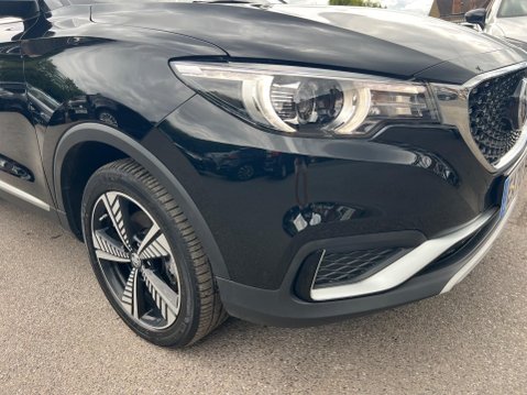 MG ZS 44.5kWh Exclusive Auto 5dr 12