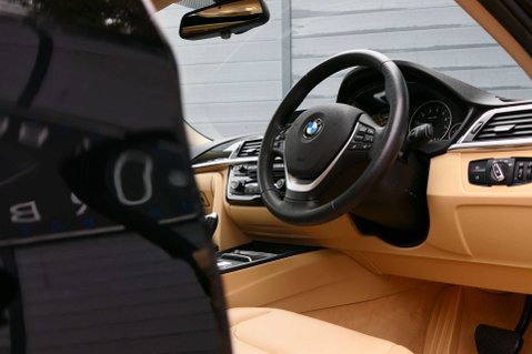 BMW 3 Series 2.0 320i Luxury Auto 4dr 4