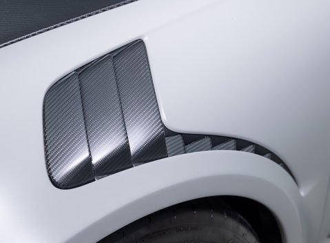 Porsche 911 GT2 RS (991) 34