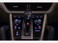 Porsche Cayenne 3.0 V6 E-Hybrid 17.9kWh Platinum Edition TiptronicS 4WD Euro 6 (s/s) 5dr (3 66