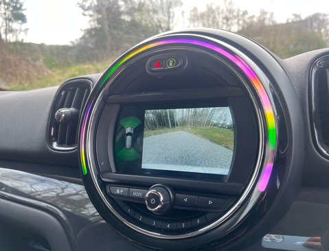 Mini Countryman 2.0 Countryman Cooper D ALL4 Auto 4WD 5dr 21