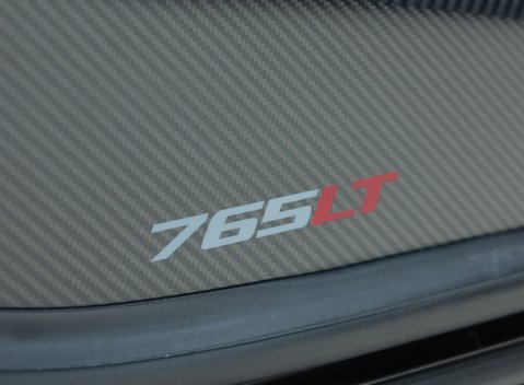 McLaren 765LT Spider 34
