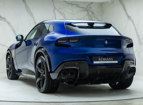 Ferrari Purosangue 10