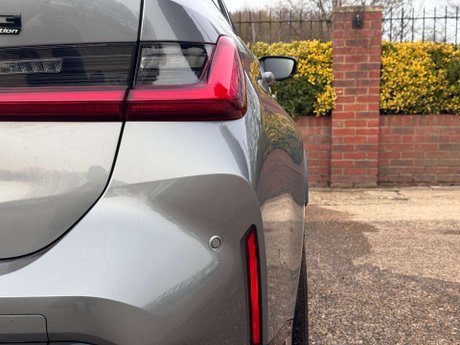 BMW M3 3.0 M3 Competition M xDrive Auto 4WD 5dr 20