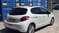 Peugeot 208 1.2 PureTech Allure Hatchback 5dr Petrol EAT Euro 6 (s/s) (110 ps) 9