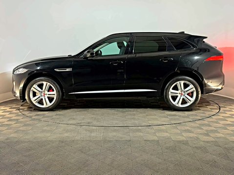 Jaguar F-Pace V6 S AWD 6