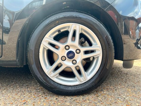Ford Ka+ ZETEC 23