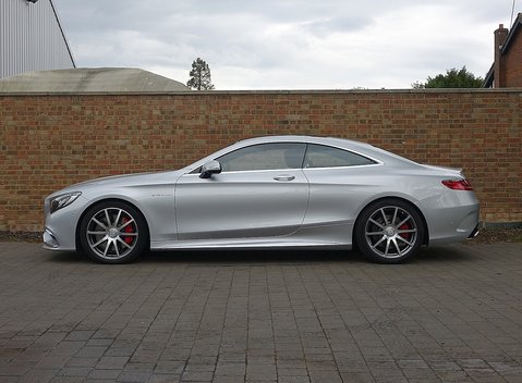 Mercedes-Benz S Class AMG Coupe 7
