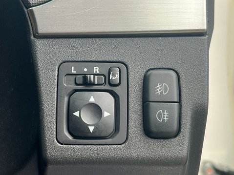 Mitsubishi Shogun DI-D SG3 30