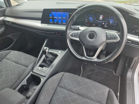 Volkswagen Golf 1.5 Golf Life TSi 5dr 12