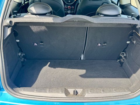 Mini Hatch COOPER S 74