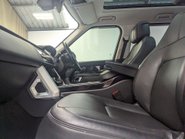 Land Rover Range Rover 3.0 Range Rover Vogue TDV6 Auto 4WD 5dr 35