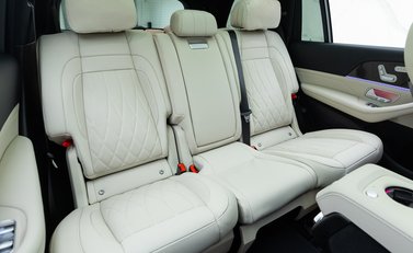 Mercedes-Benz GLS 63 AMG Night Edition Executive 16