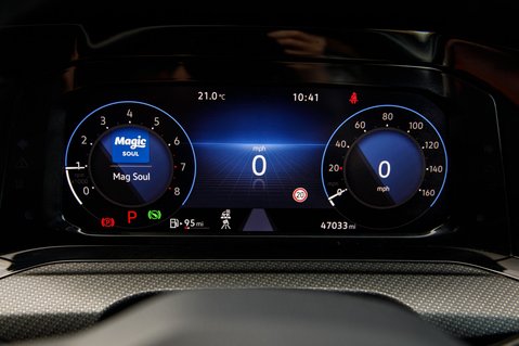 Volkswagen Golf R-LINE ETSI DSG 11