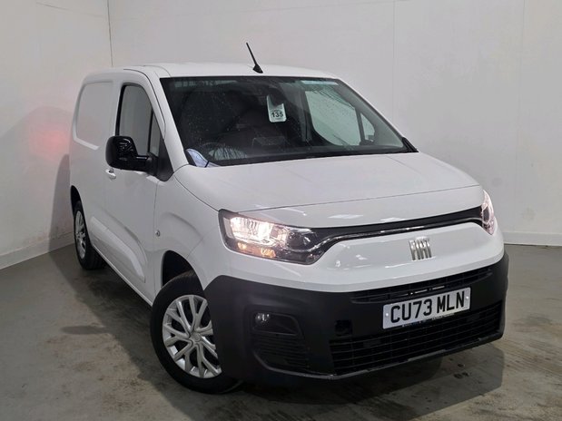 Fiat Doblo DOBLO L1 DIESEL 1.5 BlueHDi 650kg Primo 100 Van 1